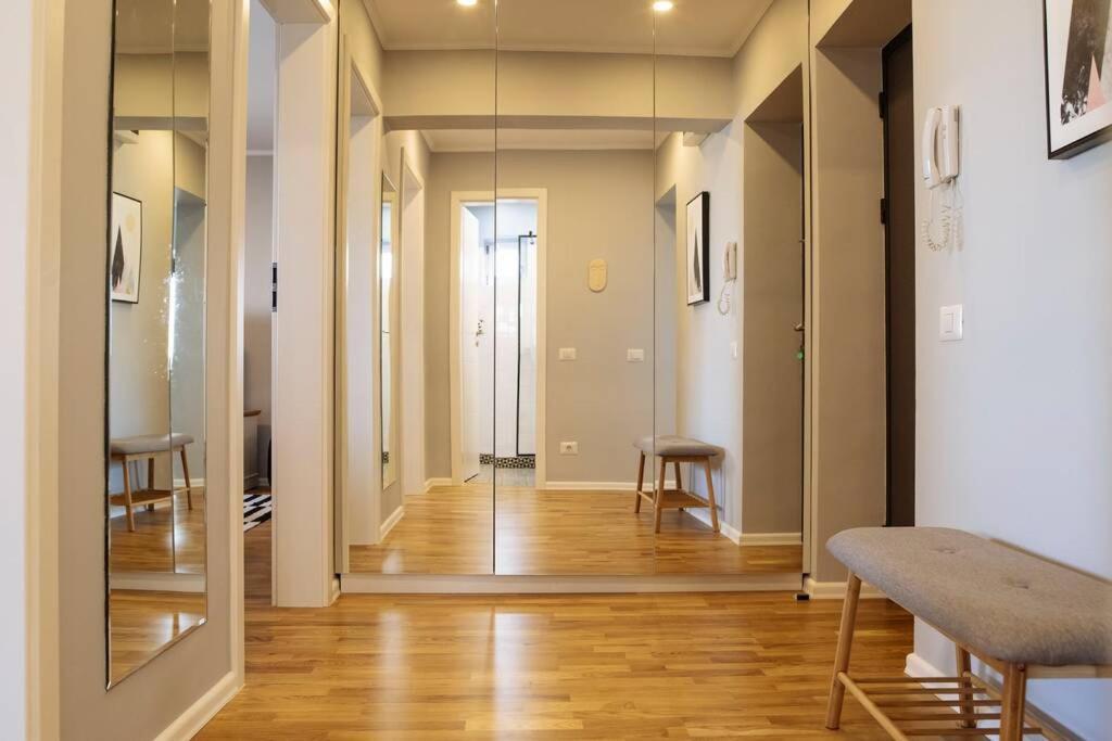 Good Vibes Central Apartment Bukarest Kültér fotó