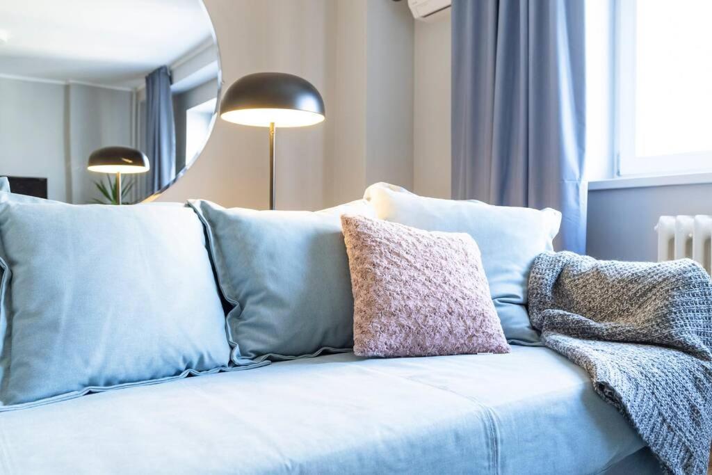 Good Vibes Central Apartment Bukarest Kültér fotó