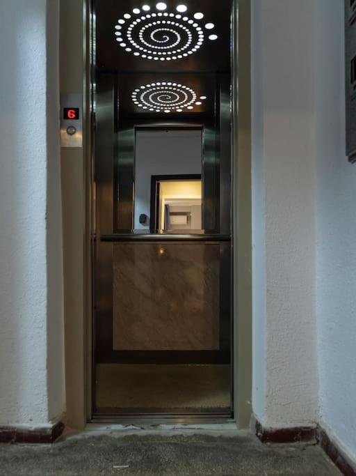 Good Vibes Central Apartment Bukarest Kültér fotó